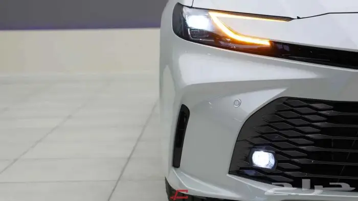 تويوتا كامري جراندي بنزين 2025 6