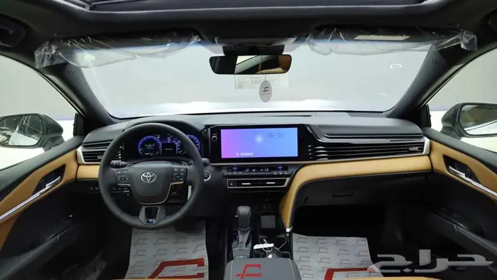 تويوتا كامري جراندي بنزين 2025 8