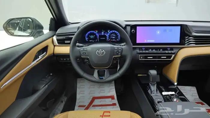 تويوتا كامري جراندي بنزين 2025 9