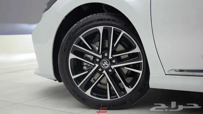 تويوتا كامري جراندي بنزين 2025 7