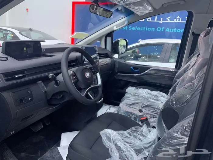 هونداي ستاريا 2025 6