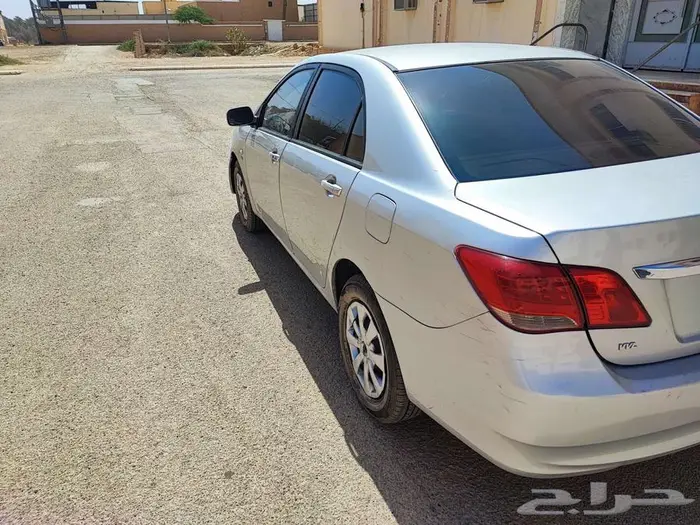 للبيع سيارة BYD موديل 2014 5