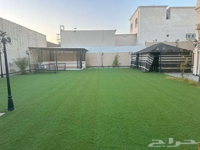 فيلا على مساحة الف متر بجلمودة للبيع 4