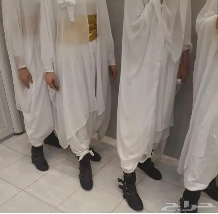 ملابس عرض مع حزام 0