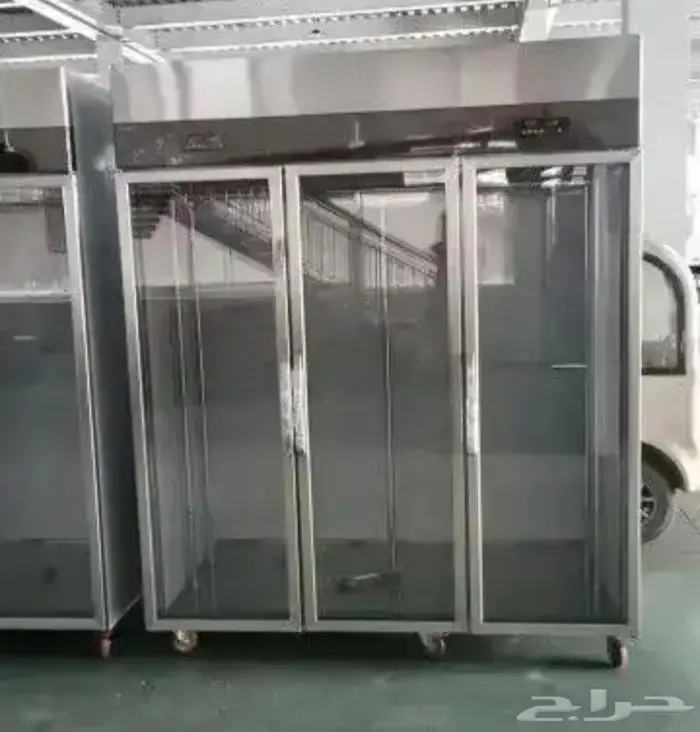 عرض جديد يوجد يوجد لدينا ثلاجة عرض تعليق لحوم 0