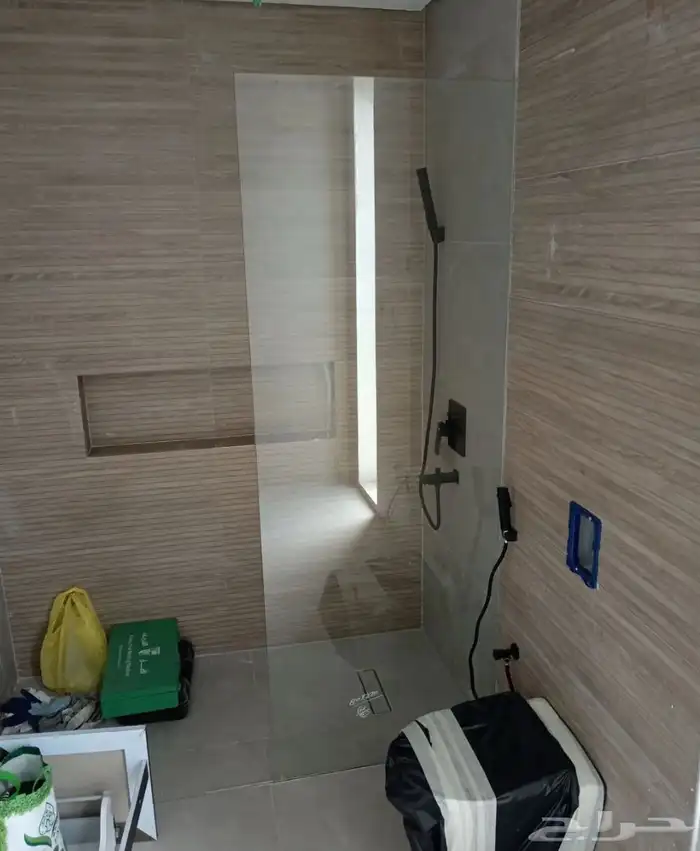 زجاج سيكوريت سلم درج درابزين أبواب شبابيك قزاز 11