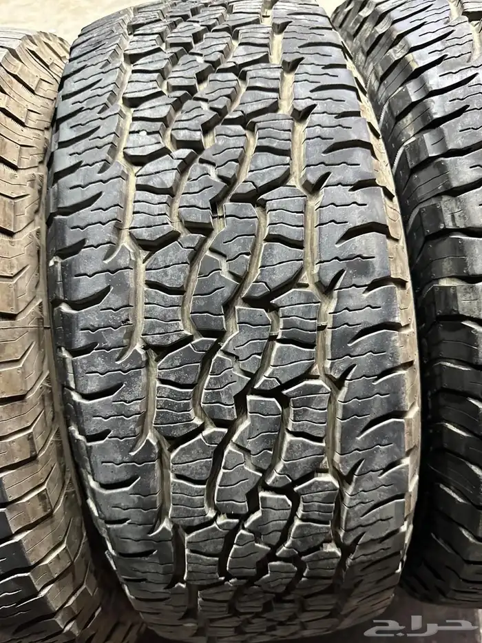 كفرات ربع حجري بي اف امريكي مقاس 285 70 17 14