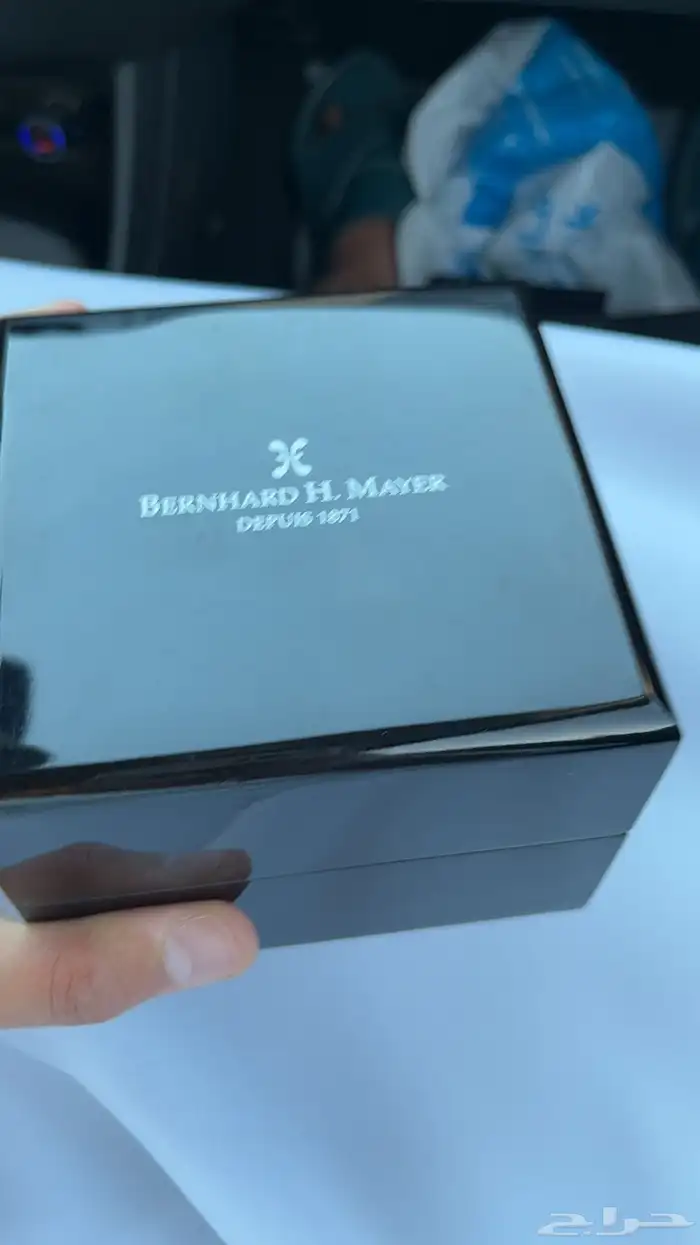 ساعة برنارد اتش ماير 2