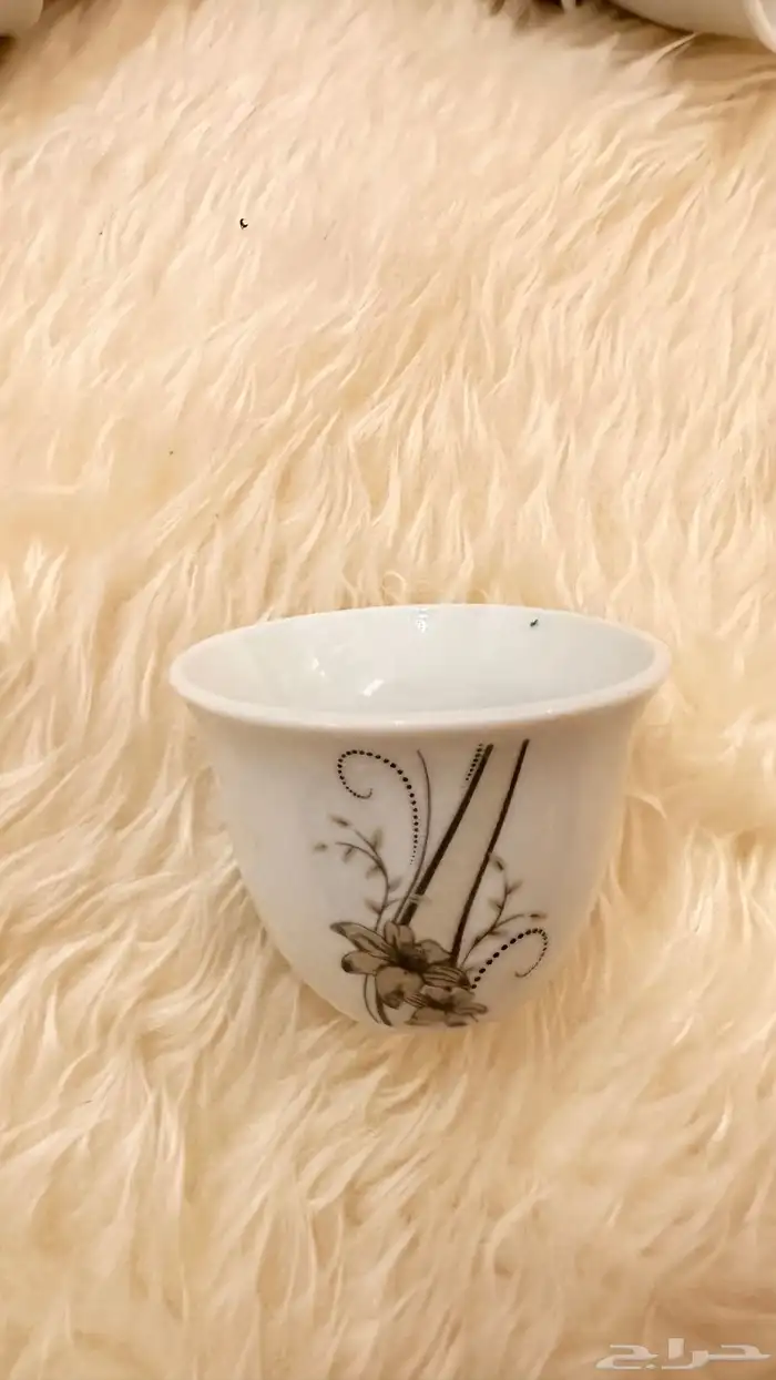 مواعين جميلة جديده ومستخدمه بسعر مخفض ومغري روووعة 91