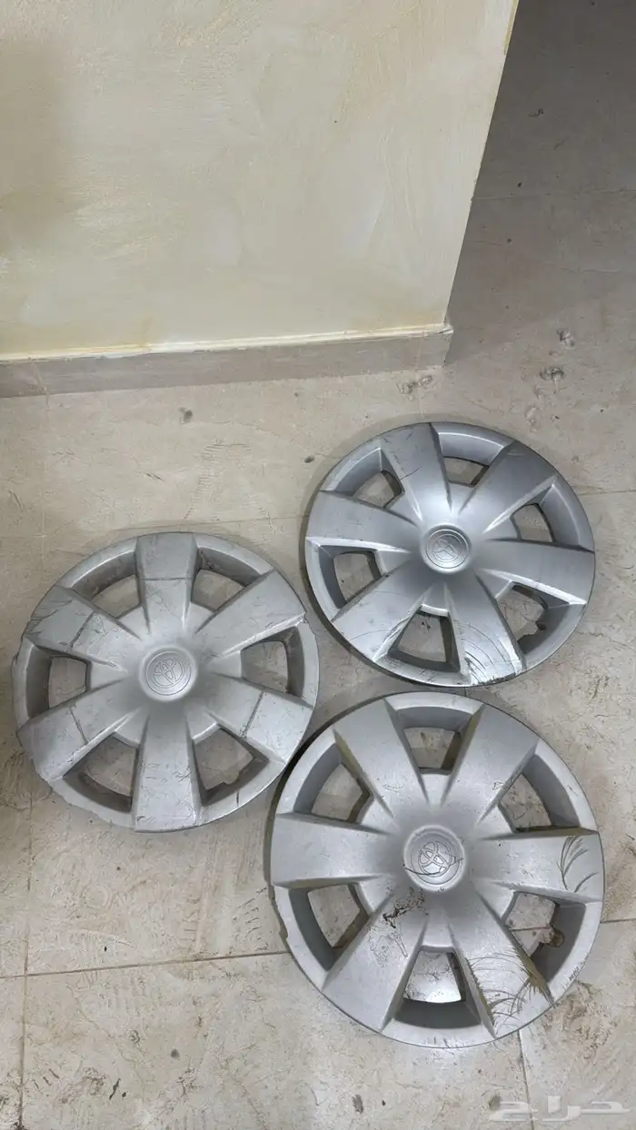 طيس وأكواب منوعين 20