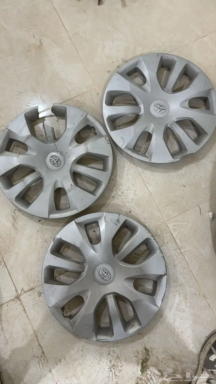 طيس وأكواب منوعين 21