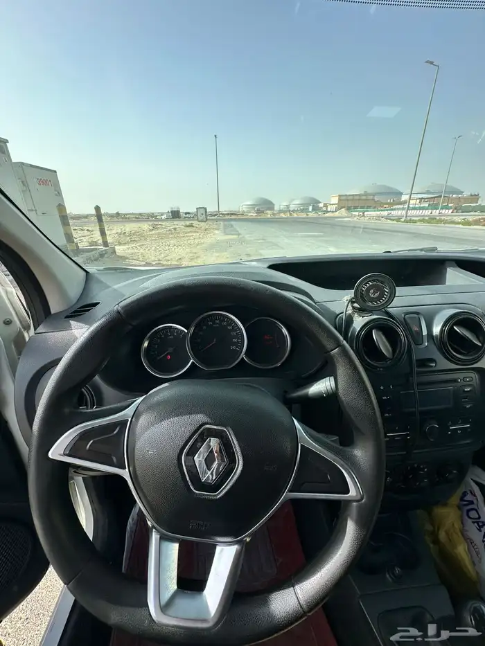 رينو دوكر 2020 مجهزة لغسيل السيارات 9