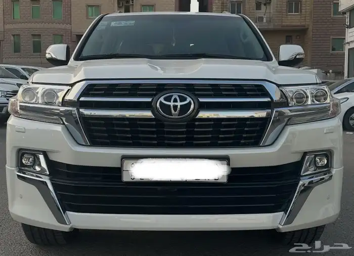 تويوتا لاندكروزر 2021م VXR2 شبه اصفار 0