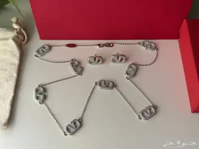 طقم فالنتينو 1