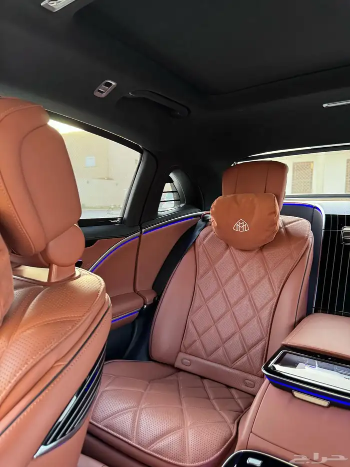 مايباخ 2023 S580 16