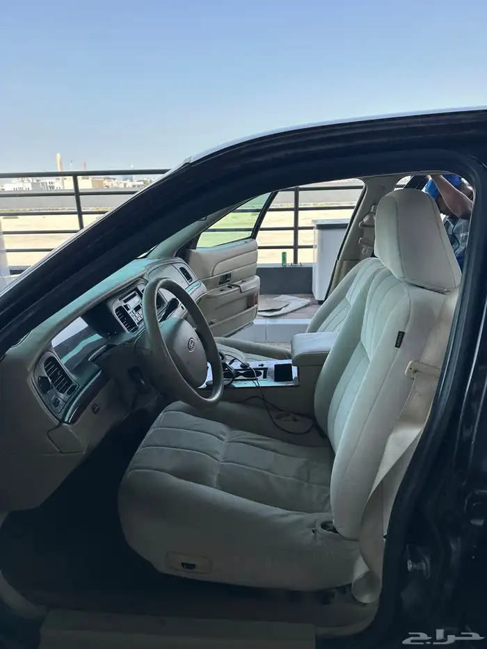 فورد فكتوريا 2010 0