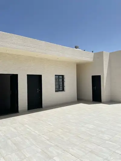 فلل فاخرة للبيع بالواصلية 30
