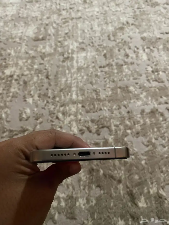 ايفون 15 pro max 256 قيقا 5