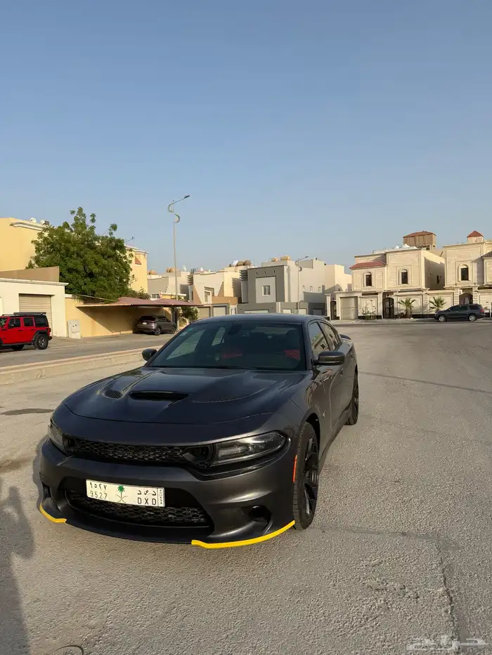 للبيع دودج تشارجر SXT 2018 فل كامل 0