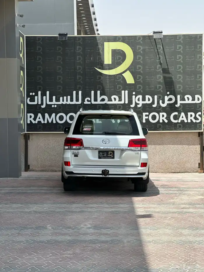 لاندكروزر جكسار تورنق 8 سلندر - 2021 - عداد 88 الف 9