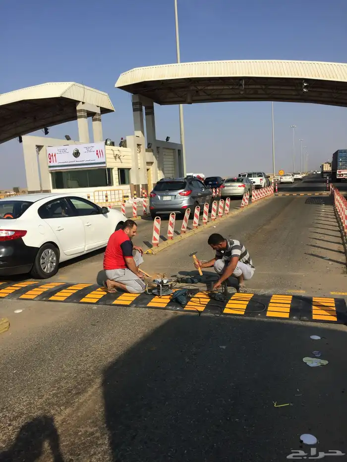 توريد وتركيب مطبات صناعية رابر ومصدات شوكية 7
