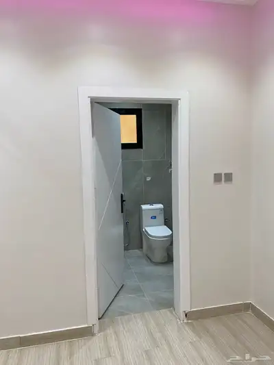 فلل فاخرة للبيع بالواصلية 25