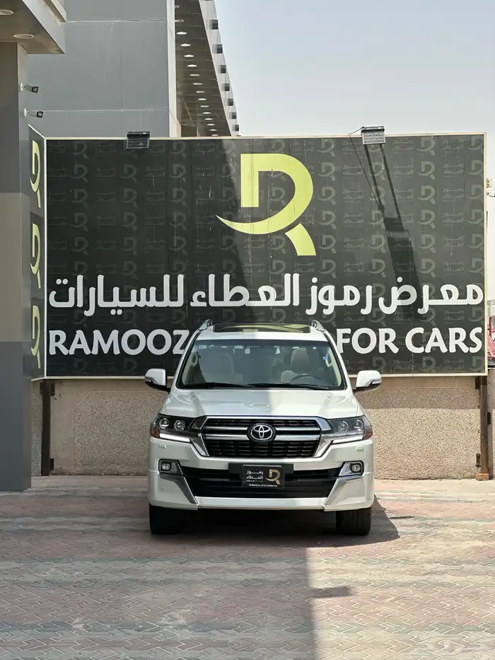 لاندكروزر جكسار تورنق 8 سلندر - 2021 - عداد 88 الف 3