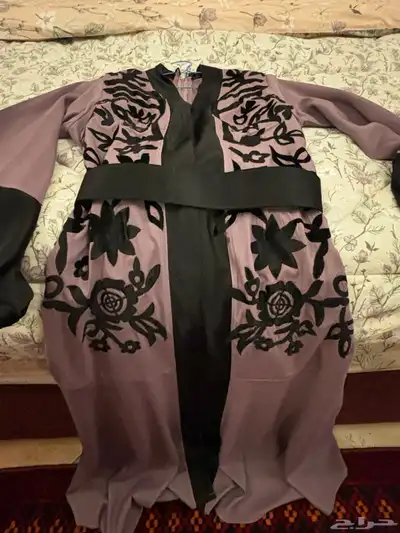 فستان جميل 0