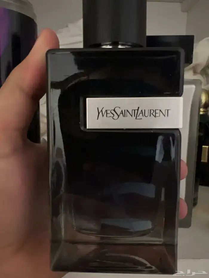 عطر واي اف سالوران 0