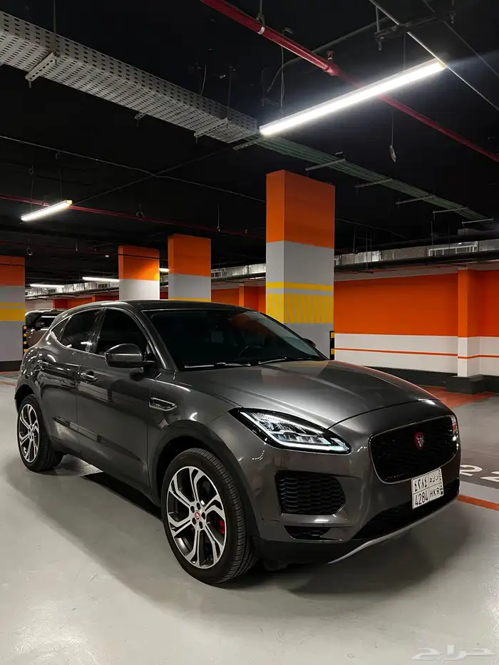 جاكوار E-pace 0