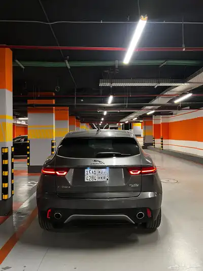جاكوار E-pace 5