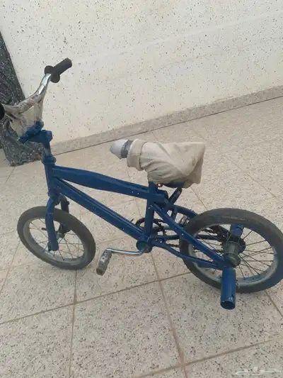 سيكل مرشوش ب اللون الازرق للبيع 0