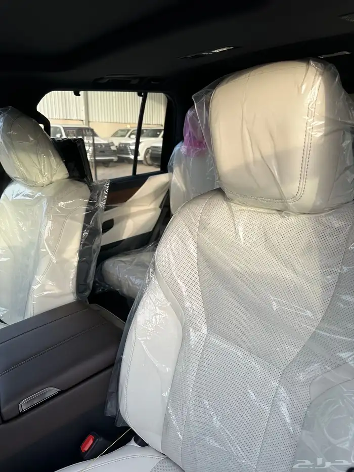 لكزس LX600 BB موديل 2025 - خليجي - أبيض داخلي اوف وايت 8