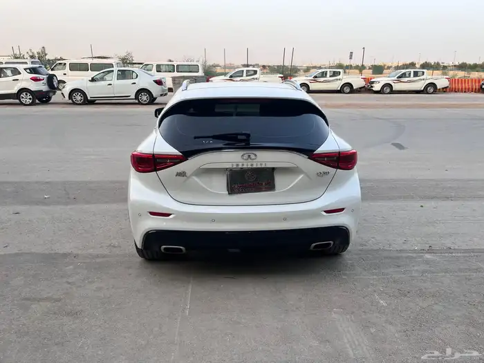 انفنتي Q30 موديل 2019 5