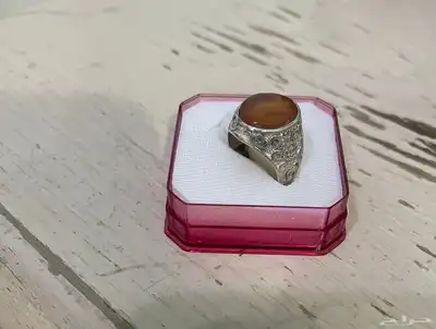 مجموعة متنوعة (سيوف وخناجر وخواتم وسبح) 29