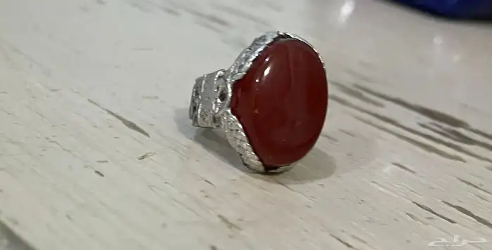 مجموعة متنوعة (سيوف وخناجر وخواتم وسبح) 24