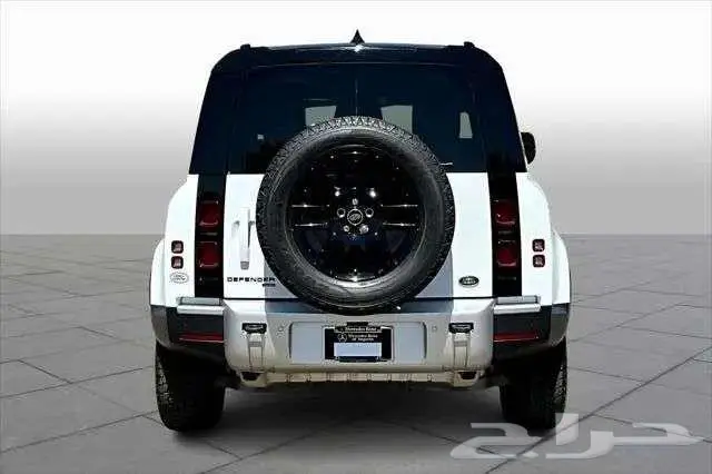 للبيع ديفندر موديل 2023 Land Rover Defender 90 SE 1