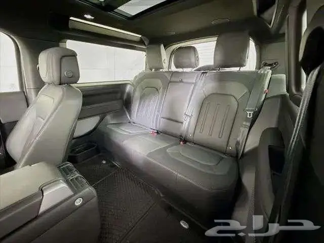للبيع ديفندر موديل 2022 Land Rover Defender 90 X-Dynamic HSE 15