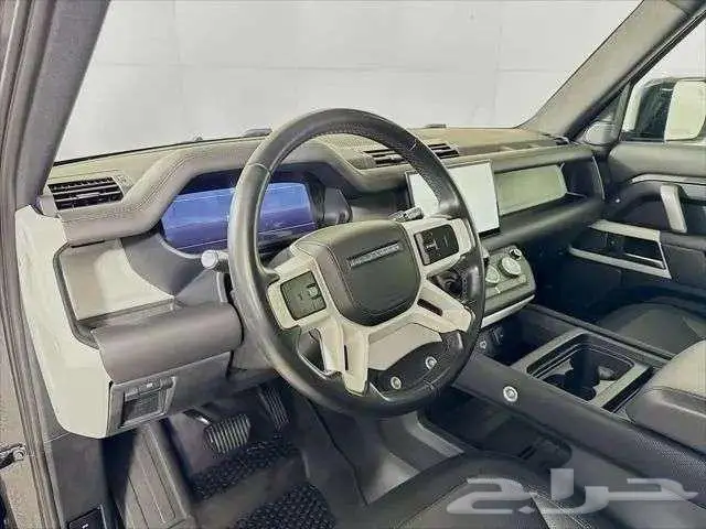 للبيع ديفندر موديل 2022 Land Rover Defender 90 X-Dynamic HSE 17