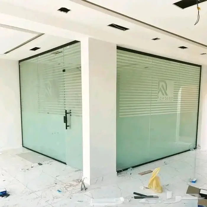 زجاج سكريت ومرايا 10