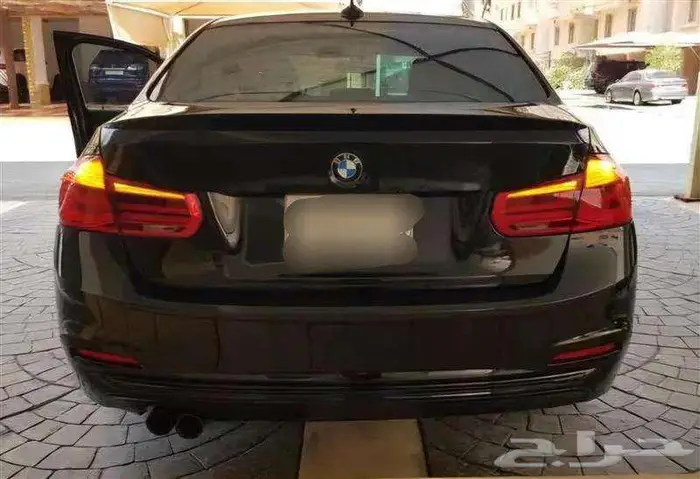BMW 320i - 2018 Sport Line 11