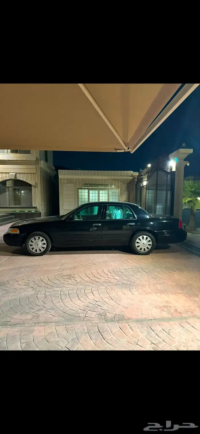 فورد فكتوريا 2010 3