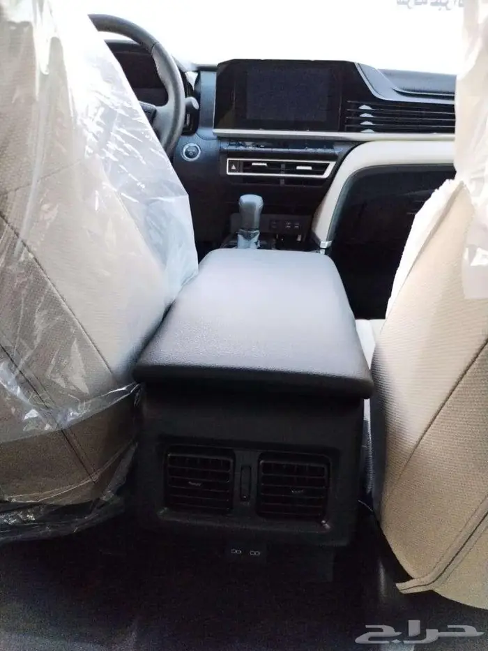 كامري هابيرد E بلاس سعودي موديل 2025 6