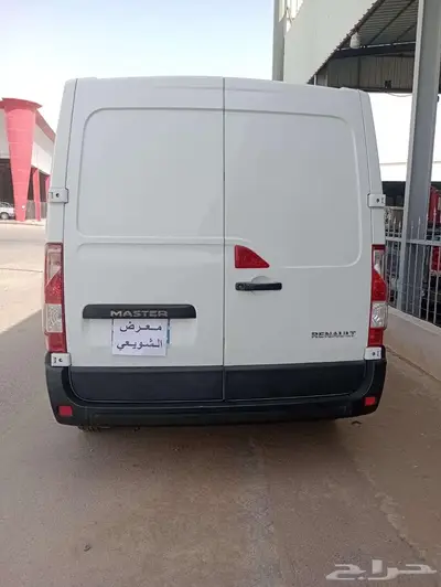رينو ماستر فان ديزل موديل 2021 3