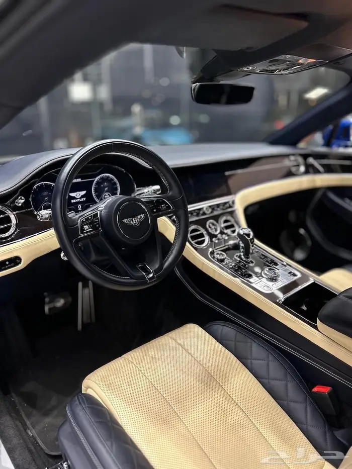 بنتلي كونتيننتال Gt 4