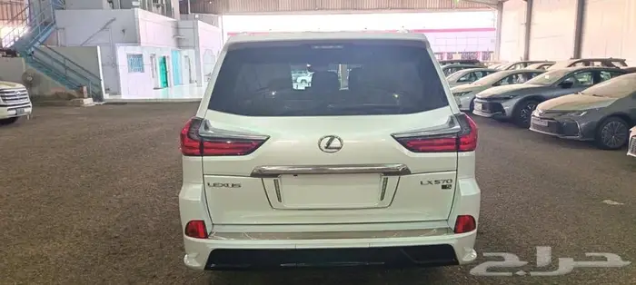 لكزس LX 570 2021 سعودي فل كامل 2