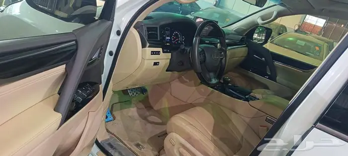 لكزس LX 570 2021 سعودي فل كامل 4