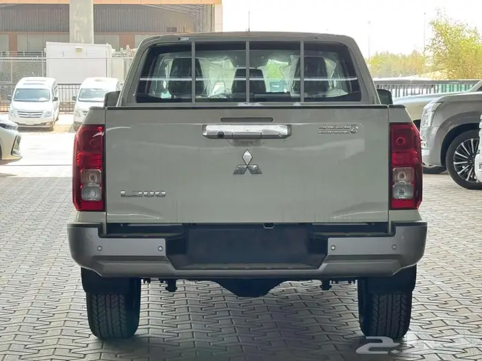 ميتسوبيشي L200 غمارتين دبل نص فل اوتوماتيك 2024 كاش وأقساط 5