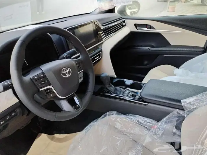 كامري هابيرد E بلاس سعودي موديل 2025 7