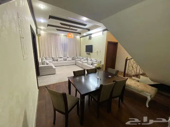 فيلا للبيع في شارع العذيب  حي إشبيلية  مدينة الرياض 6